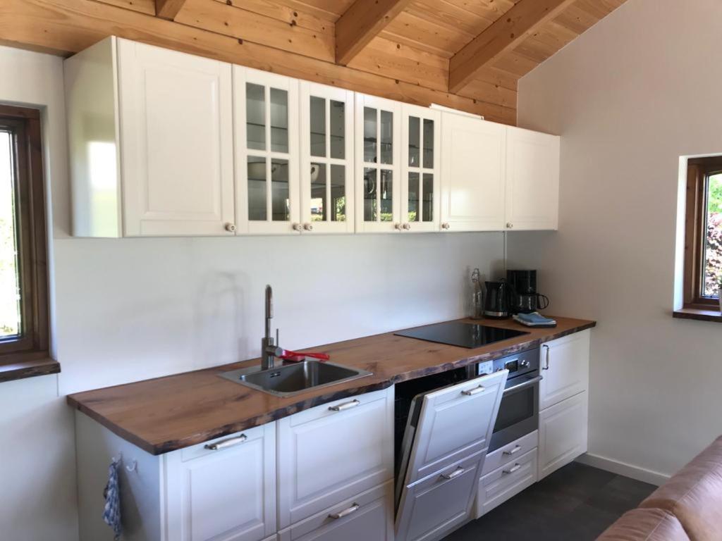Heerlijk Huisje Vlakbij De Duinen Van Oostvoorne Exteriör bild